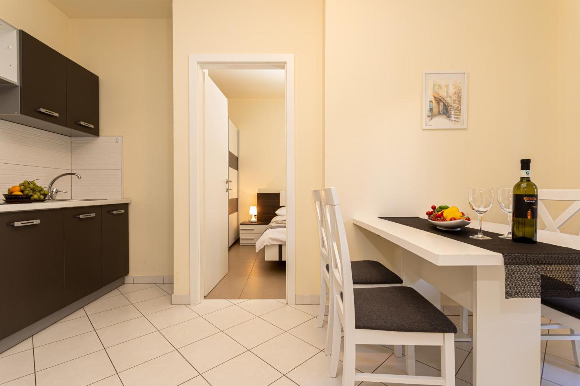 Dolores D&d, Apartament *